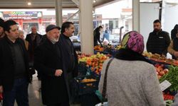 Başkan Çolakbayrakdar, pazar esnafını ziyaret etti