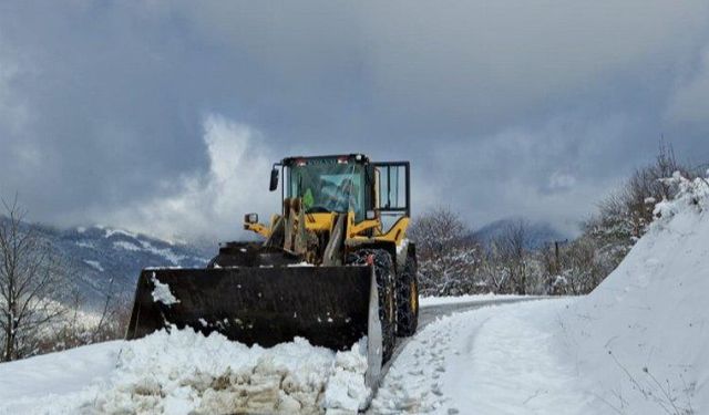 Sakarya'nın karla mücadelesinde 24 saatlik rapor